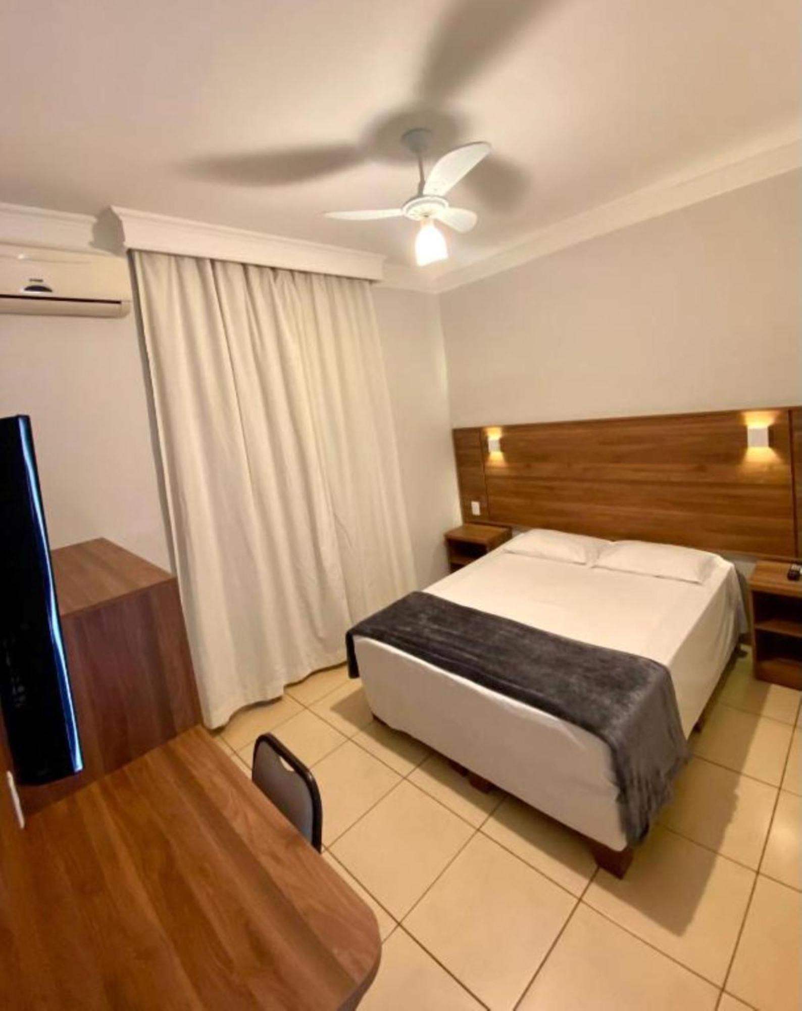 Hotel Roda D'Agua Andradina Habitación foto