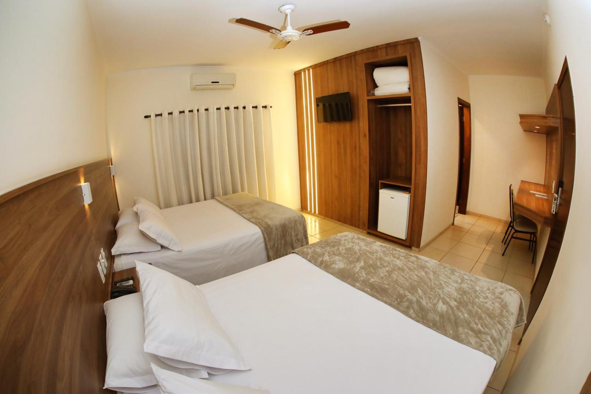 Hotel Roda D'Agua Andradina Habitación foto