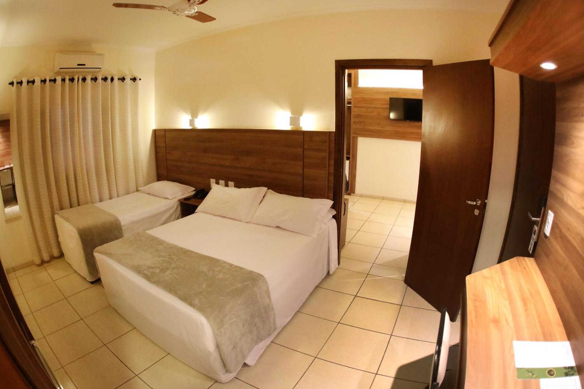 Hotel Roda D'Agua Andradina Habitación foto