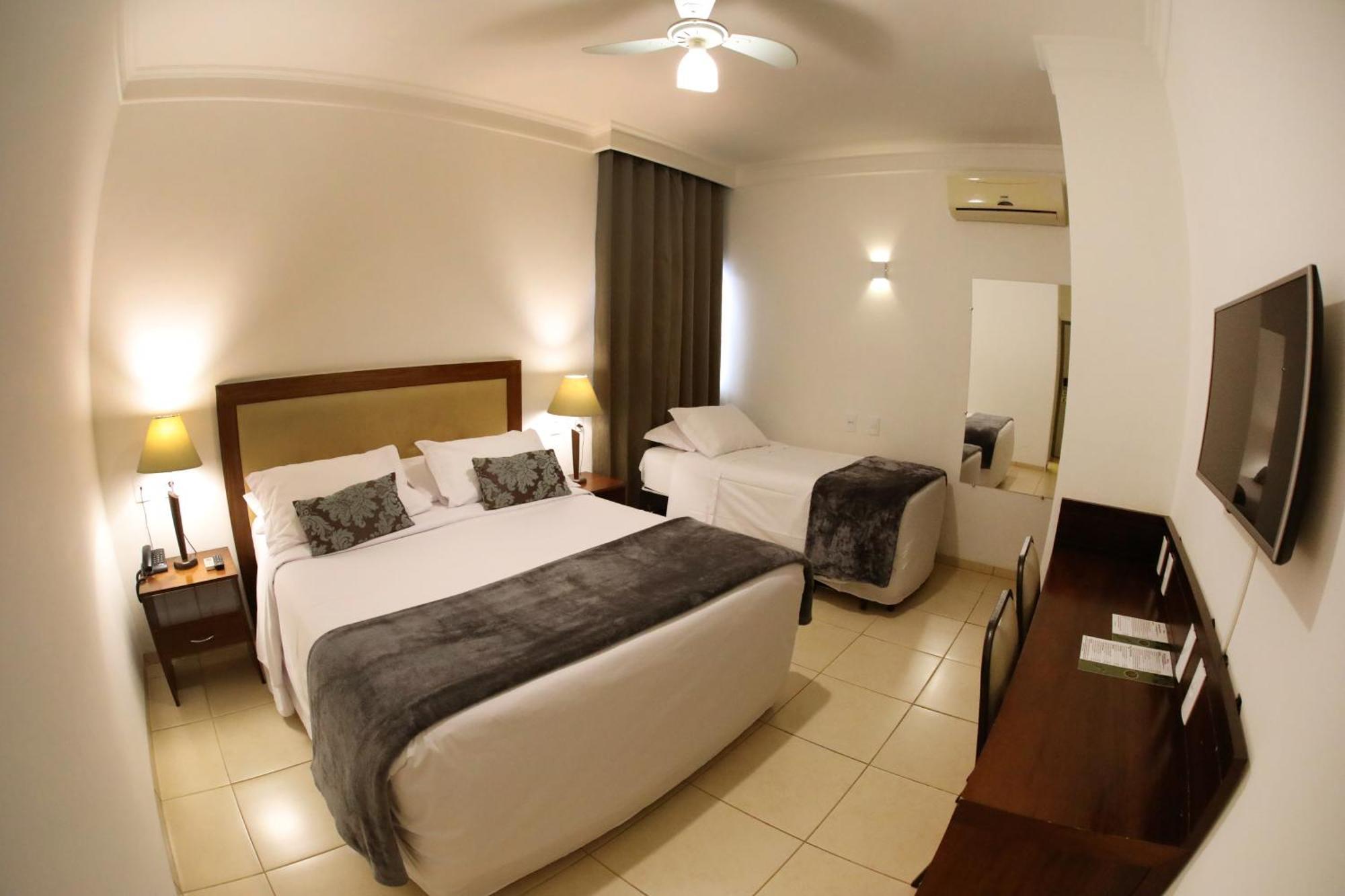 Hotel Roda D'Agua Andradina Habitación foto