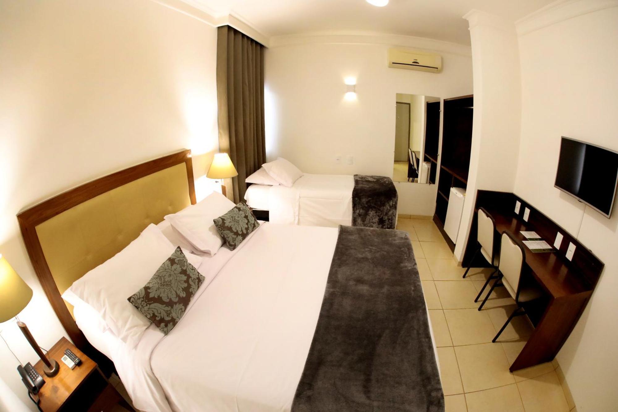 Hotel Roda D'Agua Andradina Habitación foto